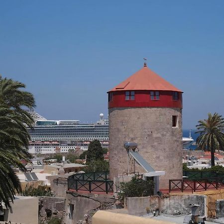 Rhodes City A Medieval Windmill Tower With Magnificent View מראה חיצוני תמונה