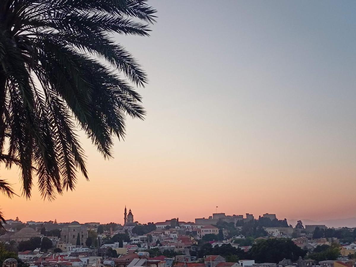 Rhodes City A Medieval Windmill Tower With Magnificent View מראה חיצוני תמונה